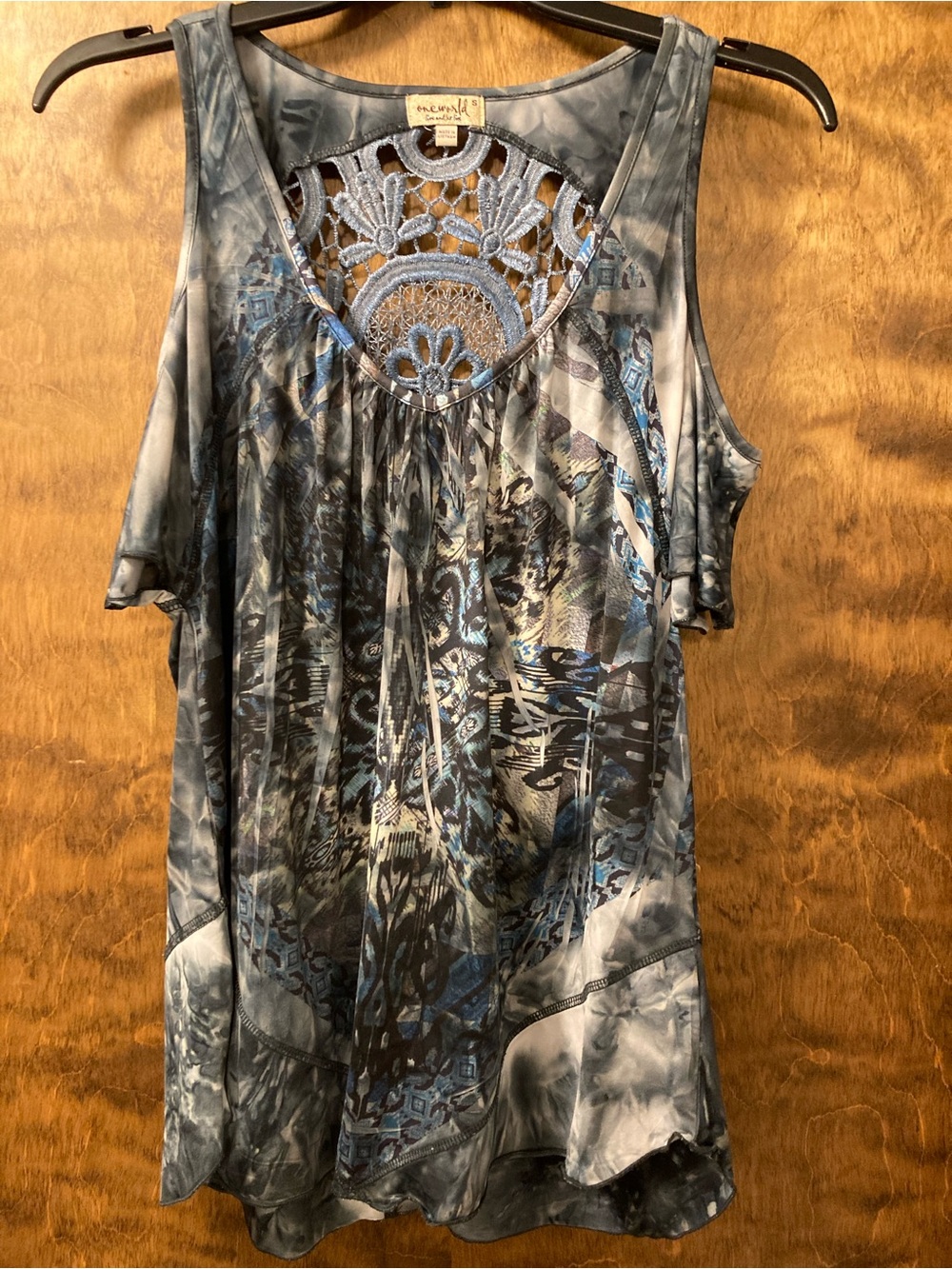 Coldwater Creek Blue and Gray Crochet-Back Cold-Shoulder Tank